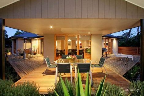 5 Walkers Rd, Mount Eliza, VIC 3930