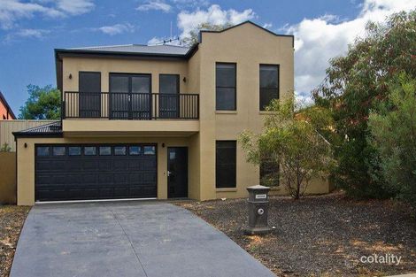 Property photo of 11B Gumnut Rise Strathdale VIC 3550