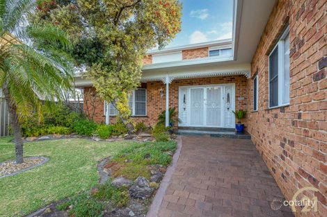 Property photo of 8 Ferraro Close Edensor Park NSW 2176