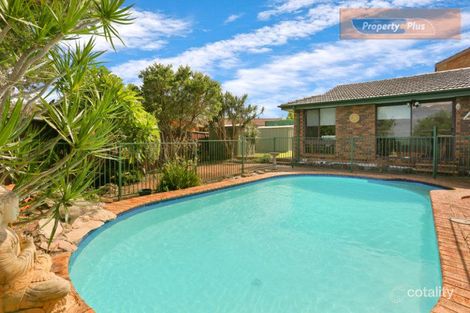 Property photo of 42 Explorers Way St Clair NSW 2759