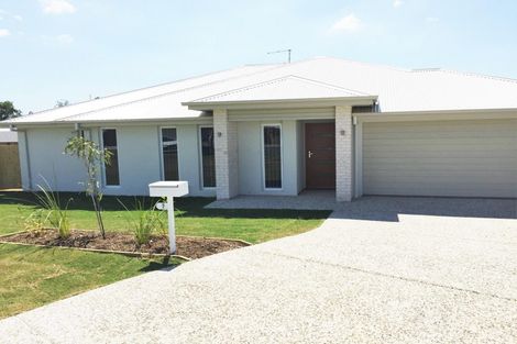 7 Madison Ct, Redland Bay, QLD 4165