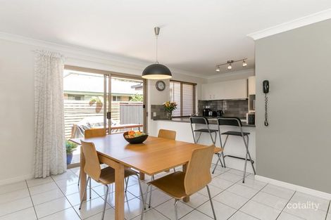 Property photo of 4 Carla Court Varsity Lakes QLD 4227