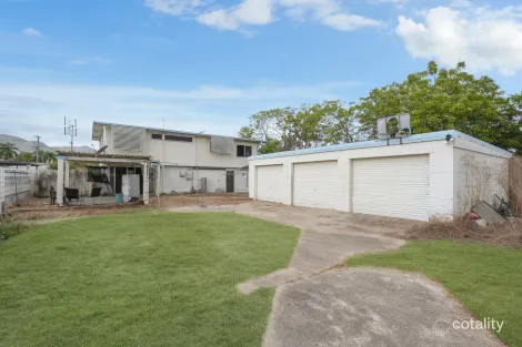 Property photo of 1289 Riverway Drive Kelso QLD 4815
