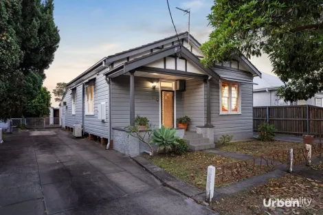 24 Baird St, Hamilton North, NSW 2292