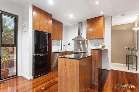 Property photo of 1/383 Upper Heidelberg Road Ivanhoe VIC 3079