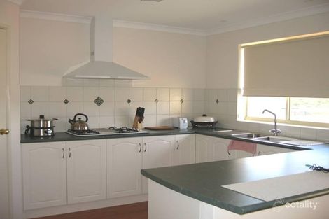 Property photo of 15 Curtin Grove Mount Tarcoola WA 6530