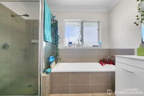 Property photo of 6 Seabreeze Crescent Bowen QLD 4805