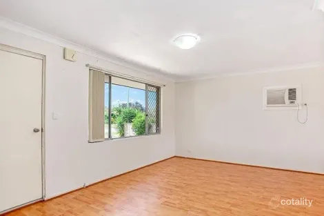 Property photo of 16 Redtingle Road Camillo WA 6111