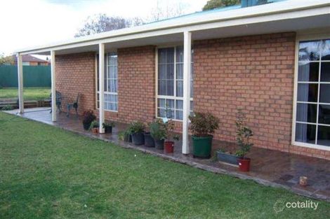 Property photo of 1 Thrush Court West Wodonga VIC 3690