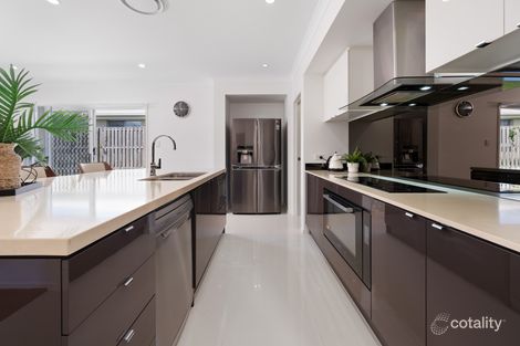 Property photo of 37 Longstaff Crescent Pimpama QLD 4209