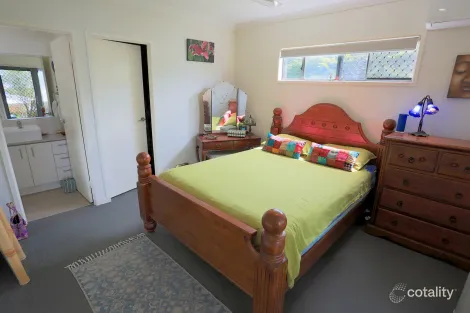 Property photo of 50 Cocoanut Point Drive Zilzie QLD 4710