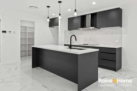 Property photo of 39 Franklin Street Leumeah NSW 2560