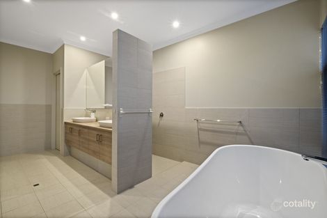 Property photo of 5 Freedman Way Winthrop WA 6150