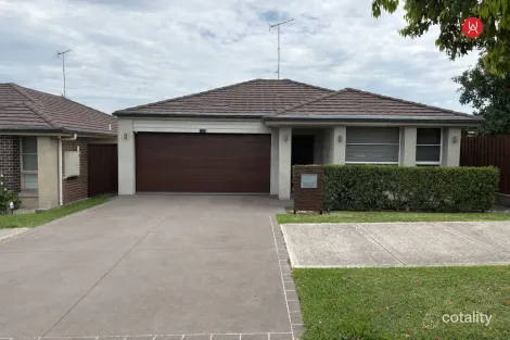 33 Faverolle Dr, Spring Farm, NSW 2570