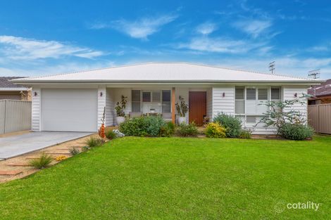 37 Murrumbidgee Cres, Bateau Bay, NSW 2261