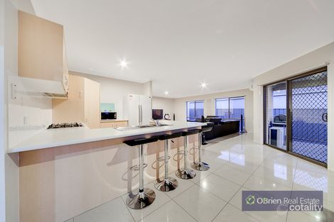 Property photo of 16 Merrowland Avenue Cranbourne North VIC 3977