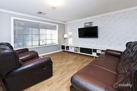 Property photo of 18 Sayer Crescent Gosnells WA 6110