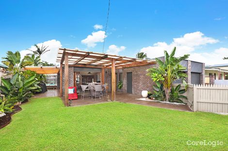 Property photo of 29 Point Cartwright Drive Buddina QLD 4575