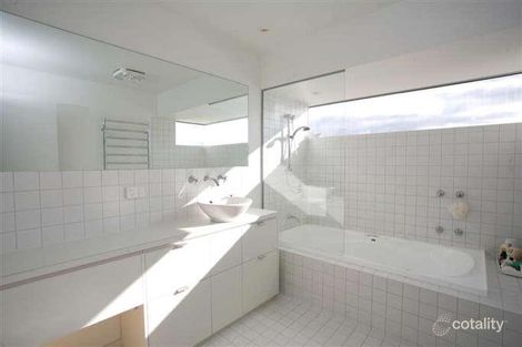 Property photo of 2 Solana Place Sandy Bay TAS 7005