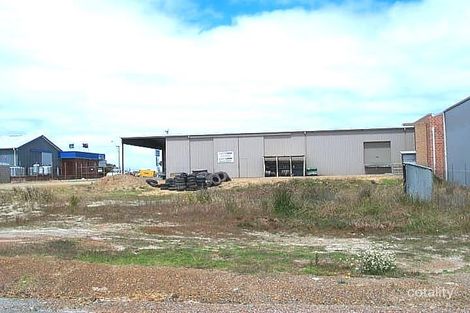 16 Lance St, Milpara, WA 6330