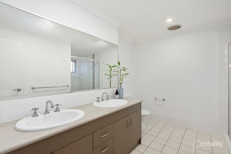 Property photo of 1/13 Amaray Drive Upper Coomera QLD 4209