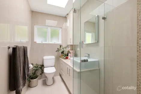Property photo of 2/4 Sanctuary Avenue Avalon Beach NSW 2107