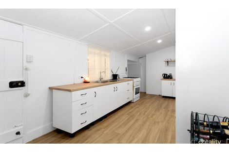 Property photo of 35 Milne Lane West Mackay QLD 4740