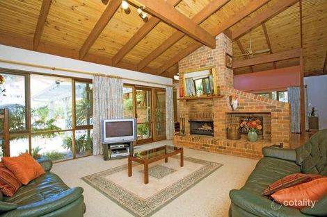 Property photo of 6 Marissa Crescent Greensborough VIC 3088