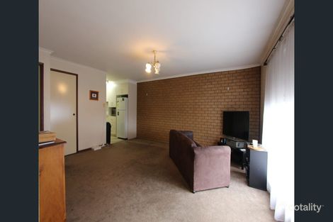 Property photo of 3/31 Wren Street Mount Austin NSW 2650