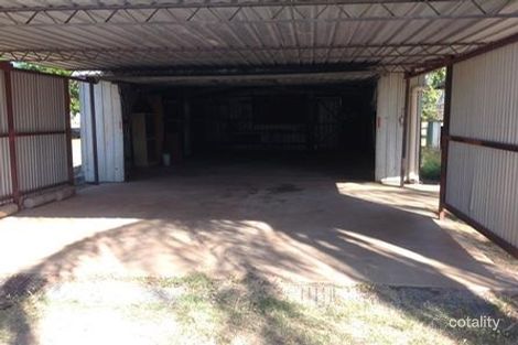 Property photo of 20 Silica Road Emerald QLD 4720