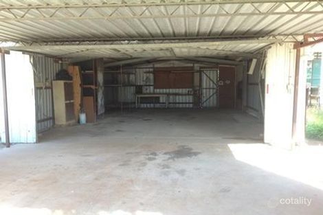 Property photo of 20 Silica Road Emerald QLD 4720