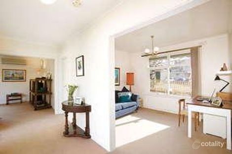 Property photo of 3/4 Hillside Parade Glen Iris VIC 3146