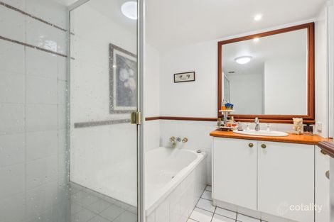 Property photo of 106-108 Cotlew Street East Southport QLD 4215