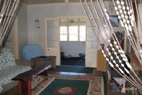 Property photo of 4 Normanby Street Dingo QLD 4702