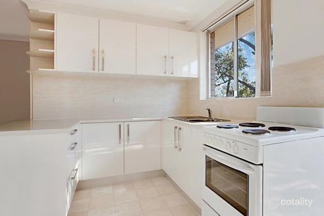 22/1 Lavinia Pl, Ambarvale, NSW 2560