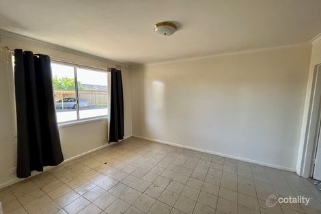 Property photo of 3/214 Biggs Street St Albans VIC 3021