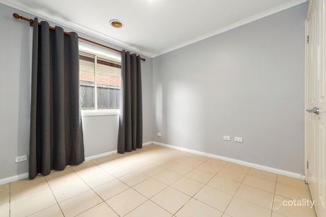 5 Forest Oak Ct, Cranbourne, VIC 3977