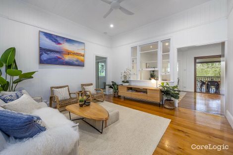 Property photo of 27 Hardy Avenue Ocean Shores NSW 2483