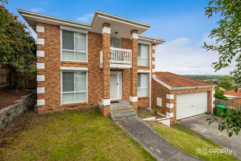 Property photo of 11 Fleming Terrace Pakenham VIC 3810