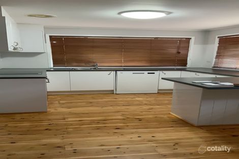Property photo of 122 South Street Centenary Heights QLD 4350