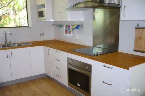 Property photo of 2/8 Brisbane Street St Lucia QLD 4067