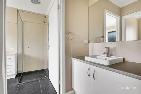 Property photo of 19 Aurina Drive Wallan VIC 3756