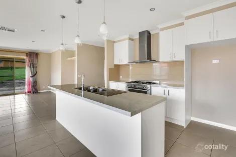 Property photo of 19 Aurina Drive Wallan VIC 3756