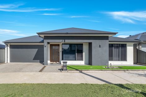 681 Grand Bvd, Mickleham, VIC 3064