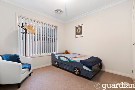 Property photo of 19 Honeyeater Crescent Beaumont Hills NSW 2155