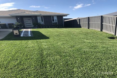 27 Summertaste Pde, Griffin, QLD 4503