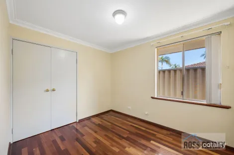 Property photo of 87 Ten Seldam Circle Winthrop WA 6150