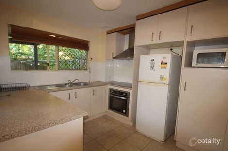 Property photo of 2/8 Brisbane Street St Lucia QLD 4067
