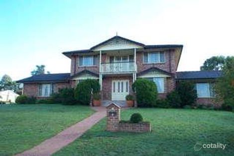 1 Eulahbar Cres, Armidale, NSW 2350