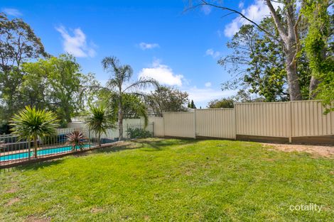 22 Akuna Ave, Bradbury, NSW 2560